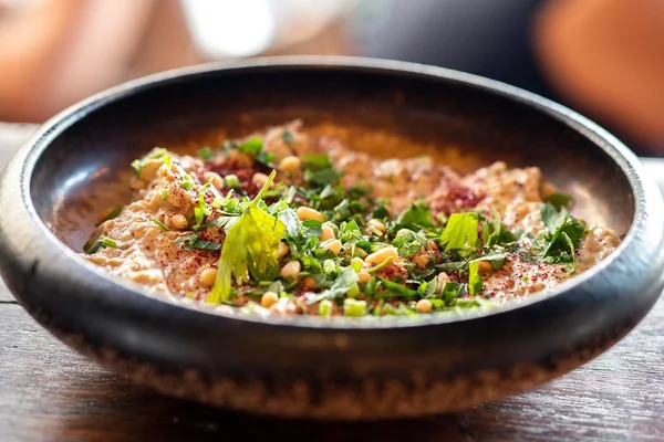 Festival gastronômico reúne cozinhas israelense e tcheca