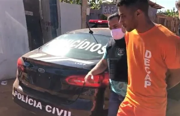 Vídeo. Suspeito de ajudar a matar Danilo entrega arma utilizada no crime