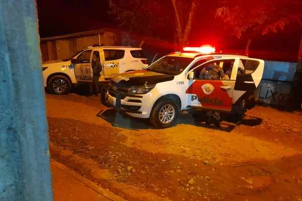 polícia adolescentes festa chácara interior