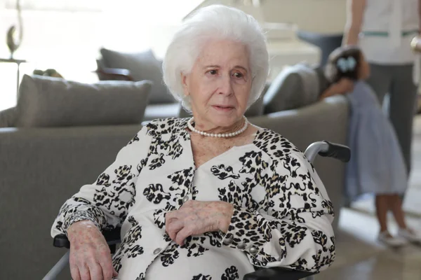 Geralda Ribeiro celebra 90 anos em tarde emocionante com a família