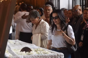 Artistas e parentes se emocinaram durante velório da cantora Preta Gil no Theatro Municipal, no Rio de Janeiro