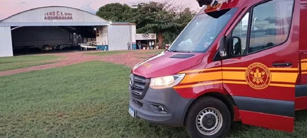Idoso recebeu atendimento do Corpo de Bombeiros após ser pisoteado por cavalo