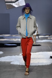 Desfile masculino de primavera/verão 2026 da Prada, na Semana de Moda de Milão
