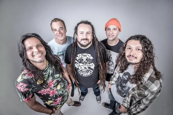 Banda Chimarruts faz show em Brasília no dia 22 de novembro