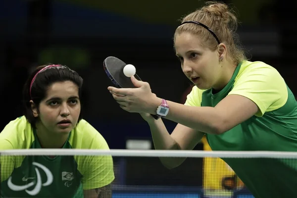 Brasileiras ganham bronze por equipes no tênis de mesa paraolímpico