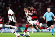 Bruno Henrique em jogada pelo Flamengo no Maracanã Bruno Henrique em jogada pelo Flamengo no Maracanã