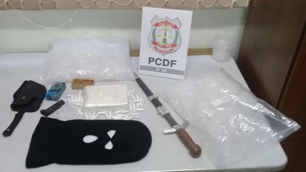 Traficante preso no DF aceitava até furadeira em troca de drogas