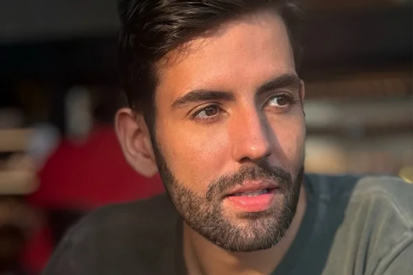 Weslley Carvalhaes filho de cantora gospel Shirley que morreu aos 35 anos - metrópoles