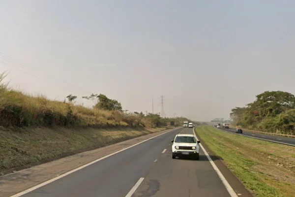 Rodovia Anhanguera. Mulher foi presa após fugir - Metrópoles