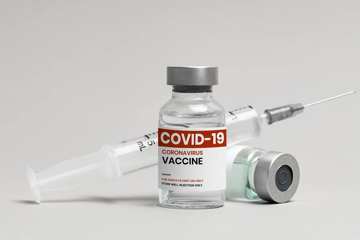 Anvisa atualiza vacinas contra a Covid para enfrentar novas variantes
