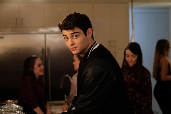 Noah Centineo confirma que viverá He-Man nos cinemas