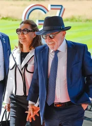 Lula e Janja chegam na França para reunião do G7 Lula e Janja chegam na França para reunião do G7