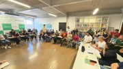 GDF faz reunião de emergência após incêndio em galpão de recicláveis - imagem 3 GDF faz reunião de emergência após incêndio em galpão de recicláveis - imagem 3