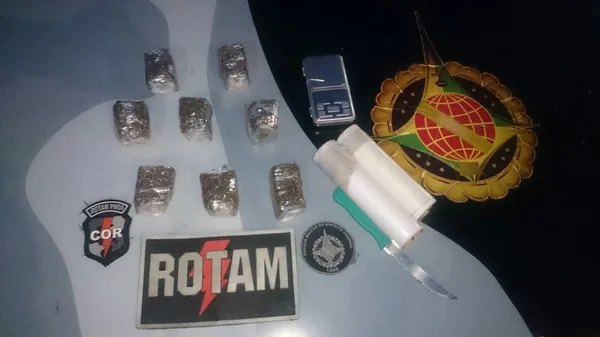 Traficante é preso no Gama e diz que vendia drogas para sustentar a família