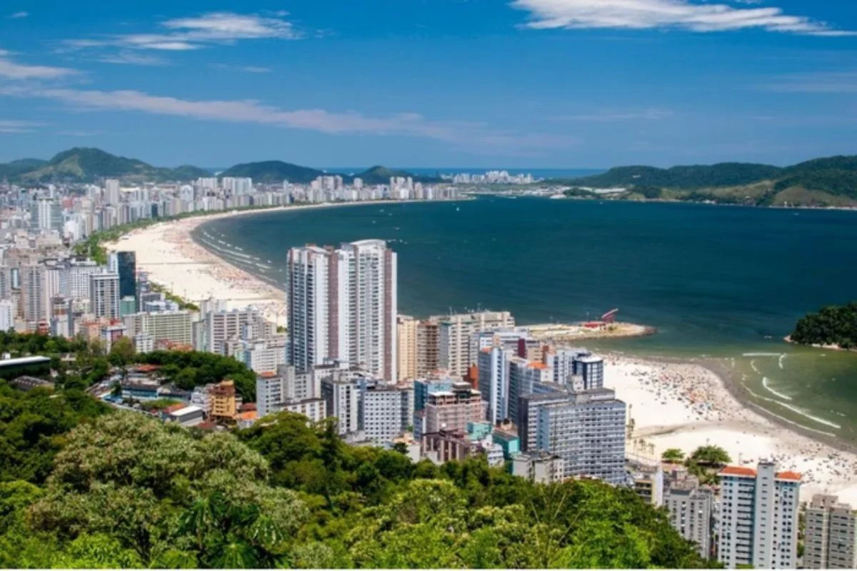 Litoral de SP tem 86 praias impróprias para banho no feriado prolongado