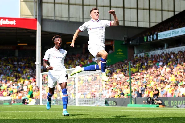 Com gols de promessas, Chelsea bate o Norwich no Campeonato Inglês