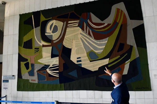 Peça de tapeçaria de Burle Marx, no Salão Negro do Senado