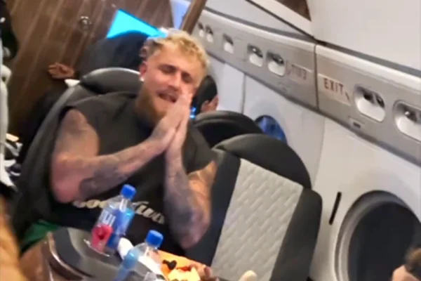 Print colorido de um vídeo de Jake Paul - Metrópoles