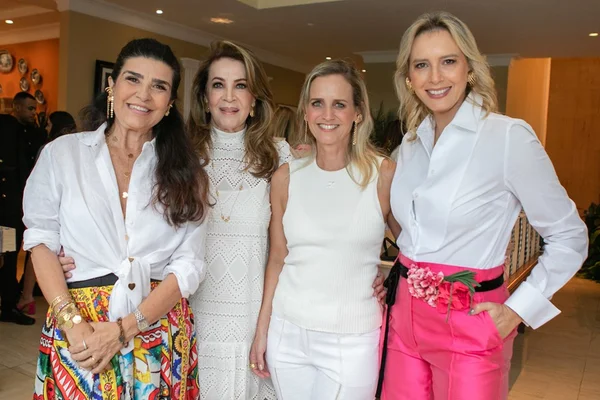 Valeria Leão e Stella Guerra oferecem almoço para marcas de São Paulo