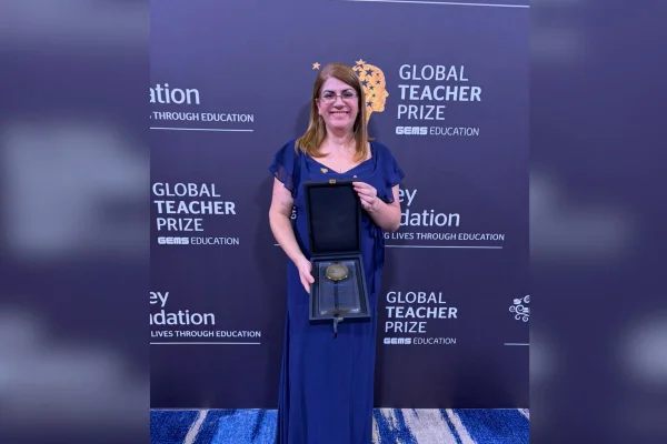 Professora paulistana é eleita educadora mais influente do mundo