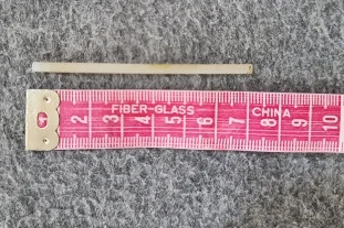 Menina engole palito de pirulito