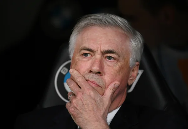 Foto colorida de Carlo ANcelotti, do real madrid e seleção brasileira - Metrópoles