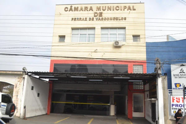Câmara Municipal de Ferraz de Vasconcelos - Metrópoles
