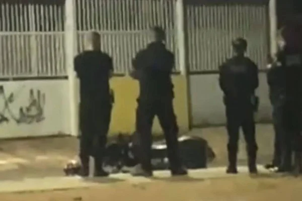 Morto por policial era foragido por homicídio e estava em moto roubada