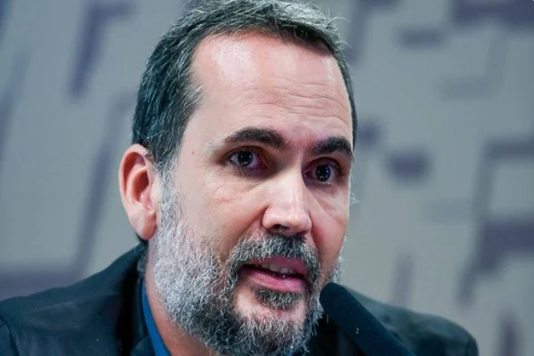 Moretti é o nome do governo para presidir conselho da Petrobras