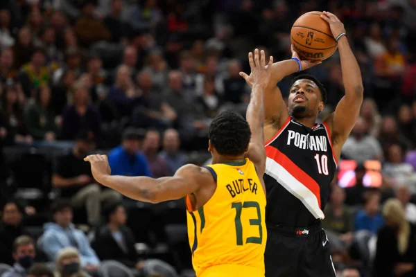 Jazz derrota Blazers na NBA