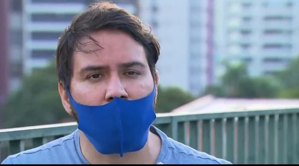 Vídeo: homem vandaliza sorveteria após se recusar a utilizar máscara