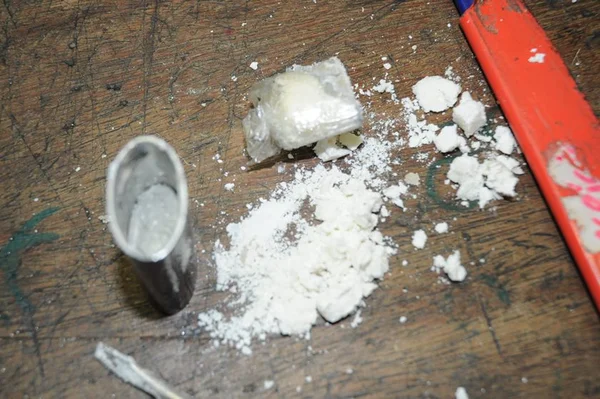 Três pessoas são presas tentando embarcar com cocaína no Galeão