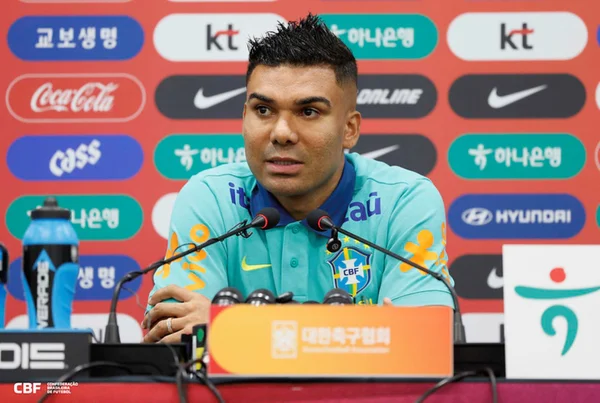 Imagem colorida de Casemiro, em coletiva da Seleção Brasileira- Metrópoles