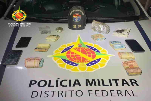 Haxixe, maconha, skunk e R$ 23 mil em dinheiro