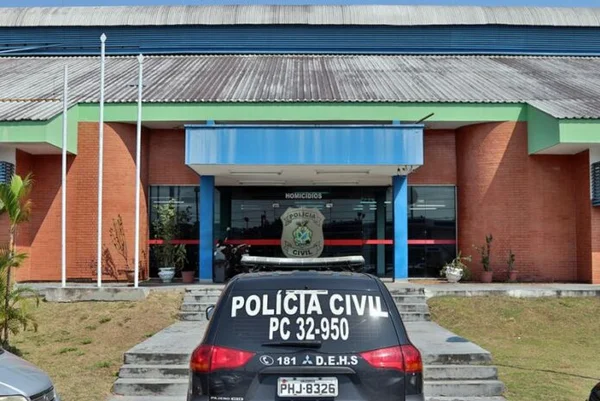 Polícia prende homem suspeito de matar mãe e filho em Manaus