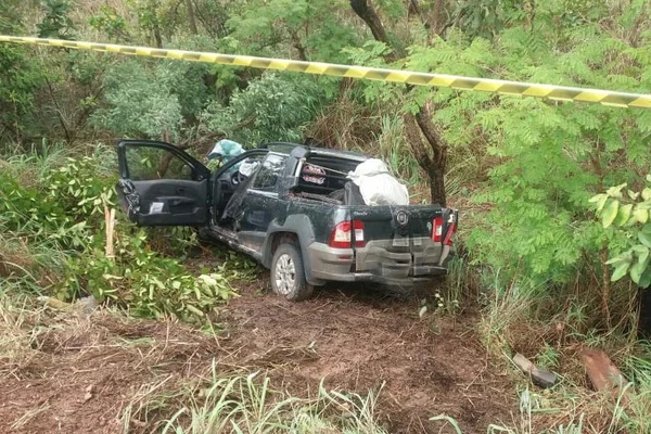 Três pessoas morrem e uma fica ferida em grave acidente na BR-040
