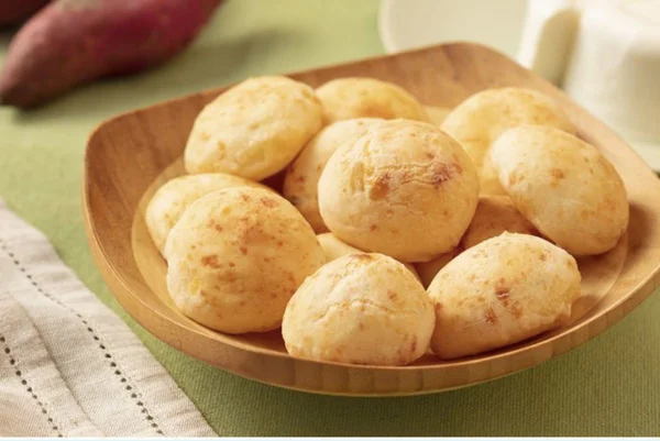 pão de queijo