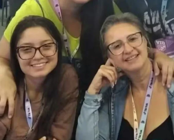 Letícia e Luciana