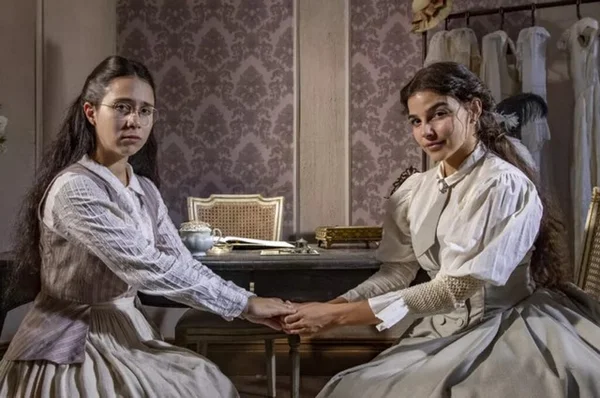 Dolores e Pilar em Nos Tempos do Imperador