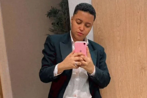 Após acidente que vitimou Larissa Barros Maximo Torres, serviço de mototáxi em São Paulo foi suspenso sob pena de multa diária de R$ 30 mil - Metrópoles