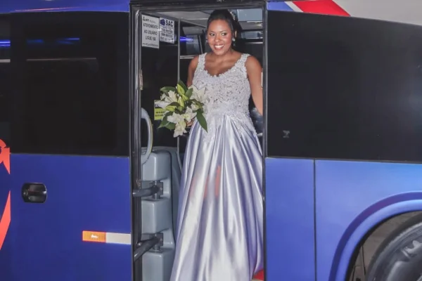 noiva homenagem pai motorista ônibus