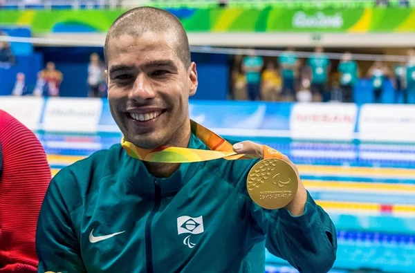 Daniel Dias vence os 50m livre e chega a 20 medalhas paralímpicas