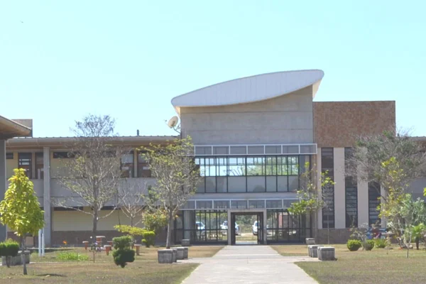 imagem colorida mostra campus da ufscar