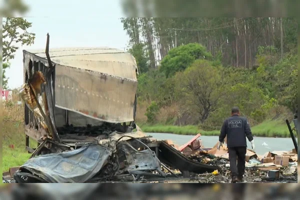 Trecho da DF-290 é liberado após acidente que deixou dois mortos