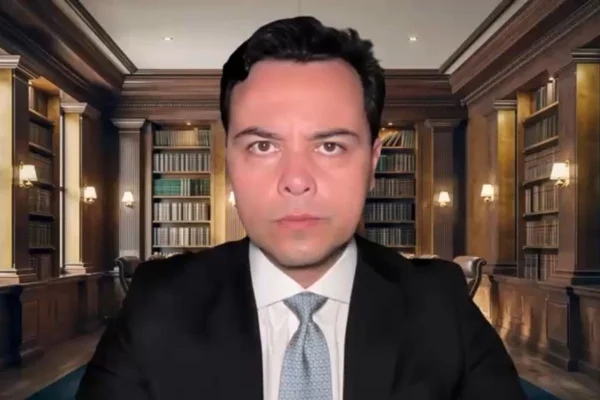 Imagem colorida,Jeffrey Chiquini, advogado de Filipe Martins- Metrópoles