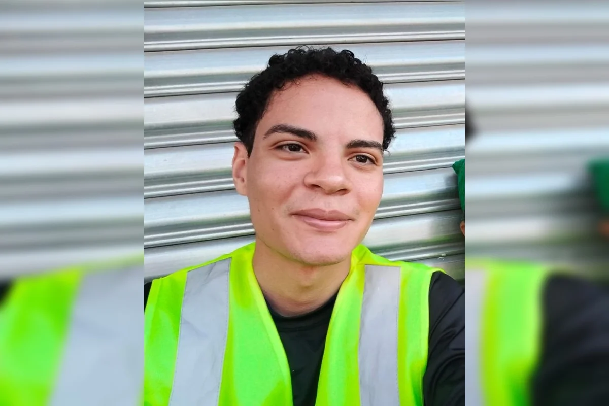 O rapaz foi visto pela última vez na manhã de 23 de junho, em Ceilândia Norte (DF), quando câmeras de segurança do edifício onde ele mora o registraram saindo do local por volta das 7h30 O rapaz foi visto pela última vez na manhã de 23 de junho, em Ceilândia Norte (DF), quando câmeras de segurança do edifício onde ele mora o registraram saindo do local por volta das 7h30