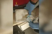 Antes de partir da Base Aérea de Brasília,  ele recebeu o entorpecente em um motel, no Núcleo Bandeirante