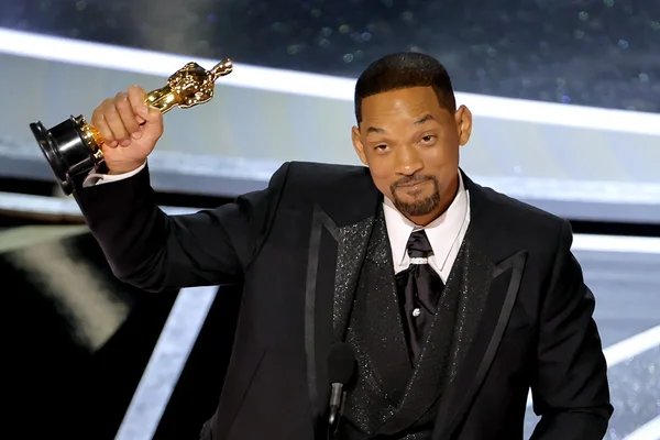 A Academia se manifestou sobre o tapa de Will Smith em Chris Rock