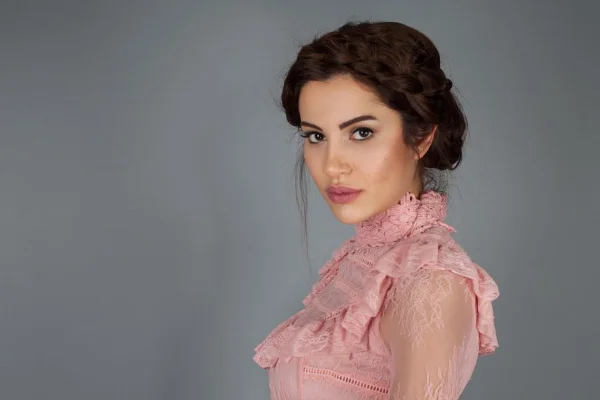 Saiba o que causou a morte de Ece İrtem, atriz turca de 35 anos