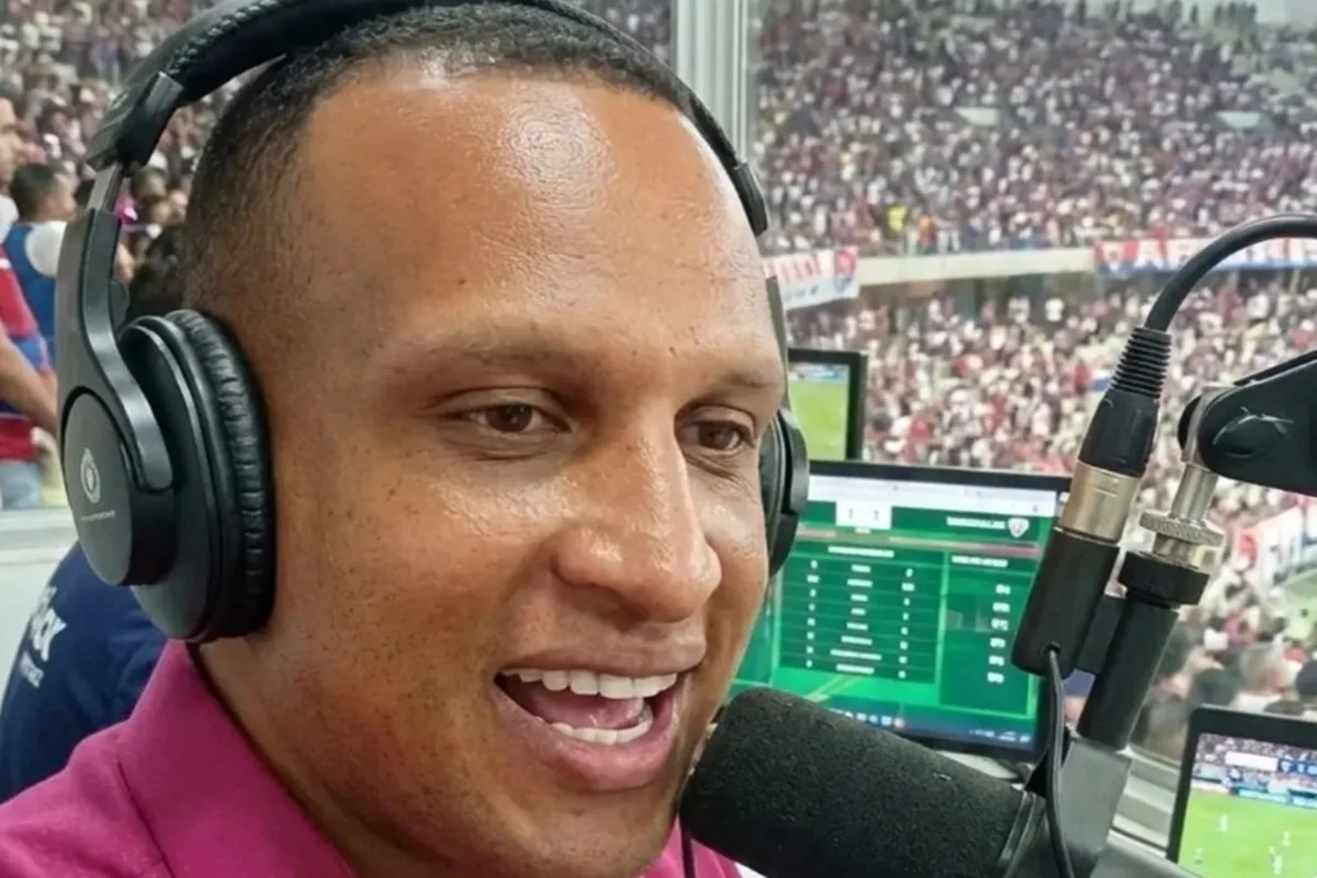 O jornalista e narrador esportivo Eduardo Hudson alega ter sido vítima de racismo O jornalista e narrador esportivo Eduardo Hudson alega ter sido vítima de racismo